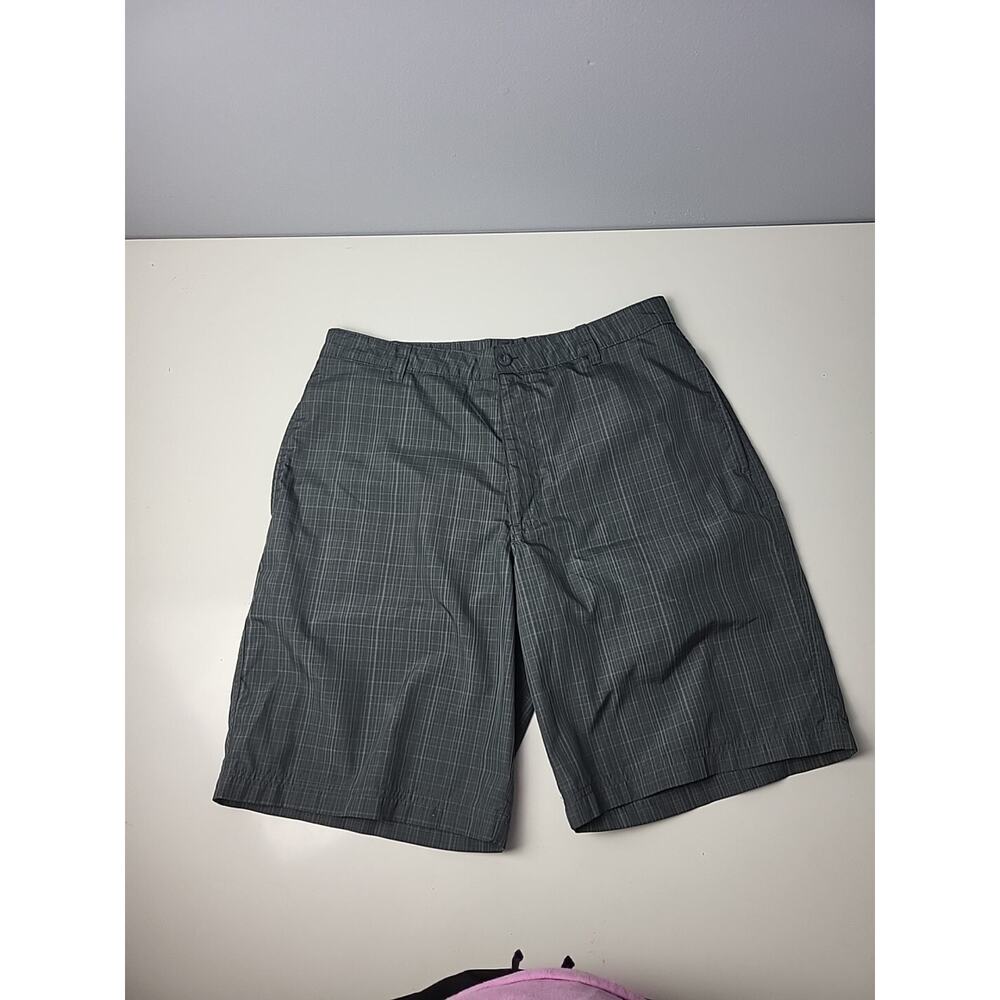 NWOT Champion C9 Mens 34 Waist Lightweight Athletic Shorts Gray Tiny Stripes